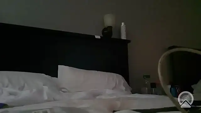 Snapshot of JunkieLiLMethWhore chatting on September 2025 12:15:01 AM JunkieLiLMethWhore online show from September 2025 12:15:01 AM