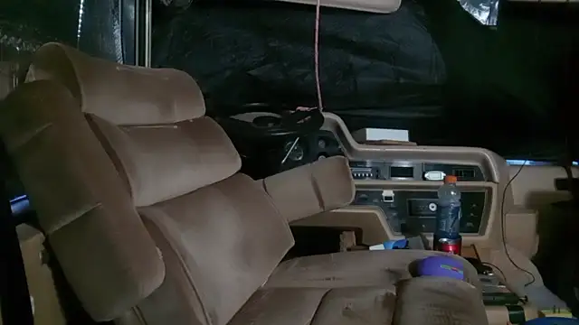 Snapshot of JunkieLiLMethWhore chatting on December 2025 02:25:02 PM JunkieLiLMethWhore online show from December 2025 02:25:02 PM