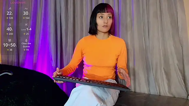 tati cardenas online show from March 2025 04:02:02 AM