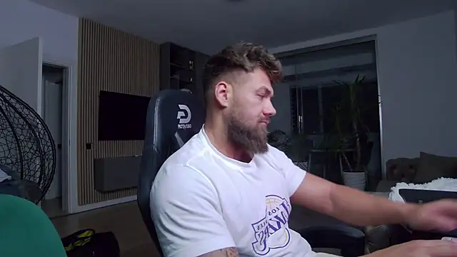 UbbeViking online show from January 2025 05:26:02 PM