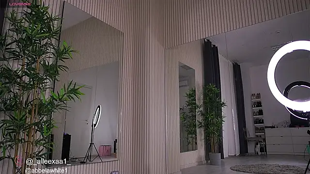 Abbela White online show from February 2025 06:11:02 AM