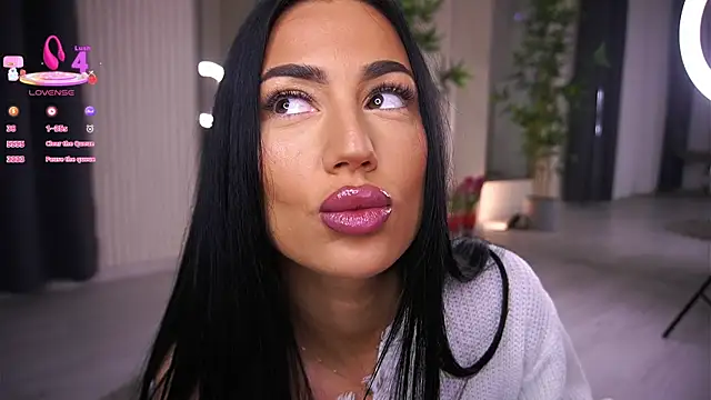 Abbela White online show from March 2025 06:37:01 AM