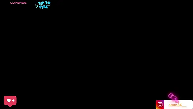 Snapshot of Ammelie chatting on October 2025 02:08:01 PM Ammelie online show from October 2025 02:08:01 PM
