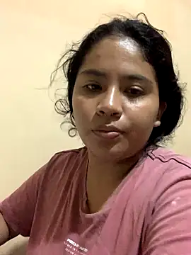 Snapshot of moncerrat_luna chatting on December 2024 12:35:01 AM moncerrat luna online show from December 2024 12:35:01 AM