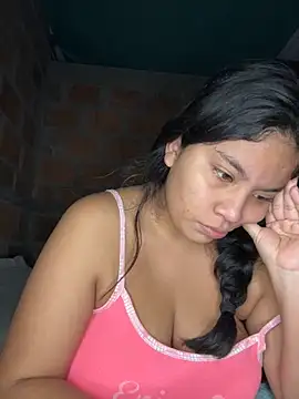 Snapshot of moncerrat_luna chatting on January 2025 11:26:02 AM moncerrat luna online show from January 2025 11:26:02 AM