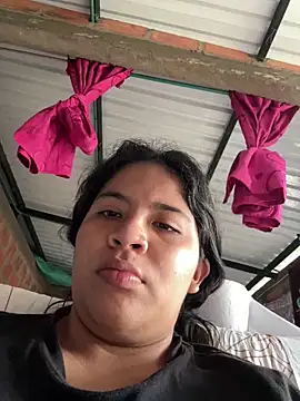 Snapshot of moncerrat_luna chatting on March 2025 02:44:01 PM moncerrat luna online show from March 2025 02:44:01 PM