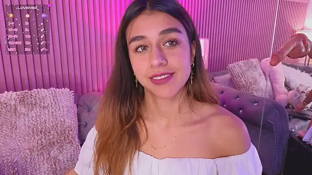 Emiily Scott1 online show from January 2025 06:19:01 PM