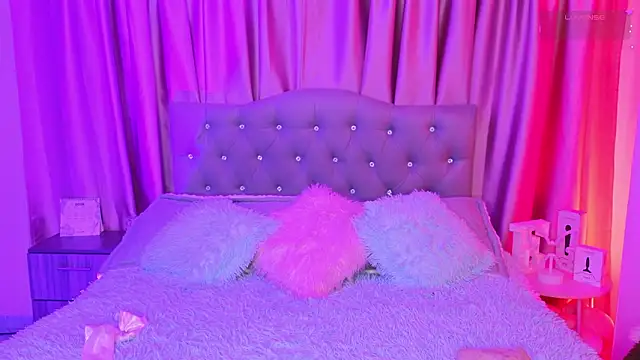 Emiily Scott1 online show from February 2026 12:15:02 AM