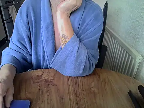 Snapshot of daddyflash chatting on May 2026 11:05:02 AM daddyflash online show from May 2026 11:05:02 AM