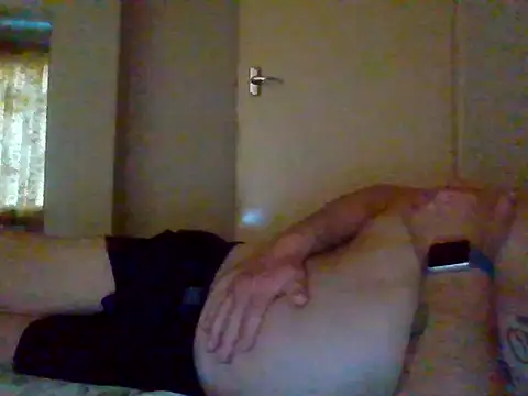 Snapshot of daddyflash chatting on May 2026 04:42:01 AM daddyflash online show from May 2026 04:42:01 AM