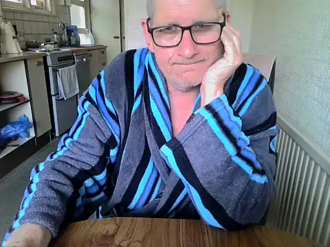 Snapshot of daddyflash chatting on June 2026 09:36:02 AM daddyflash online show from June 2026 09:36:02 AM