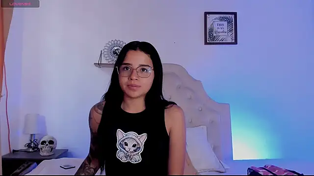 aliice walker  online show from September 2025 12:50:02 PM