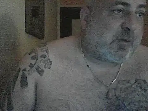 Snapshot of Paolino_8316 chatting on February 2026 02:04:01 AM Paolino 8316 online show from February 2026 02:04:01 AM