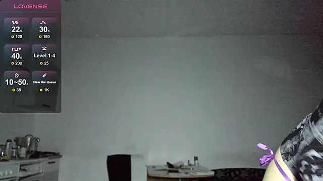 Snapshot of KitsuneRem chatting on September 2025 08:12:02 PM KitsuneRem online show from September 2025 08:12:02 PM