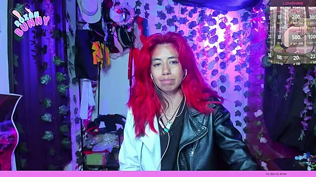 Roxanbunny1 online show from March 2025 03:22:02 AM