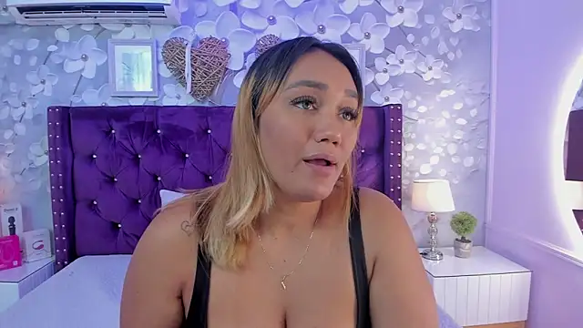 dalila salazar online show from June 2026 03:17:01 AM