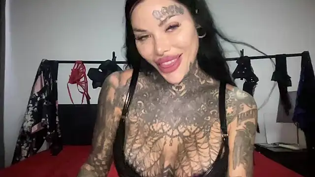 claudiacvc95 online show from January 2026 05:34:02 AM