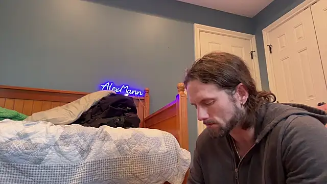 Snapshot of alexmannd chatting on December 2024 02:48:02 PM alexmannd online show from December 2024 02:48:02 PM