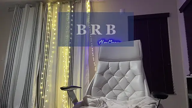 Snapshot of alexmannd chatting on October 2025 04:11:01 AM alexmannd online show from October 2025 04:11:01 AM