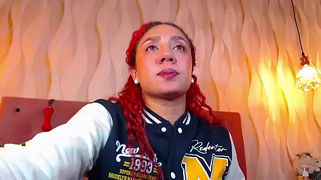 IsabelaLatina online show from February 2026 04:28:02 AM