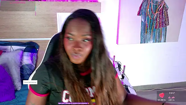 Snapshot of KAROL-SCOTT chatting on July 2026 08:02:01 PM KAROL-SCOTT online show from July 2026 08:02:01 PM