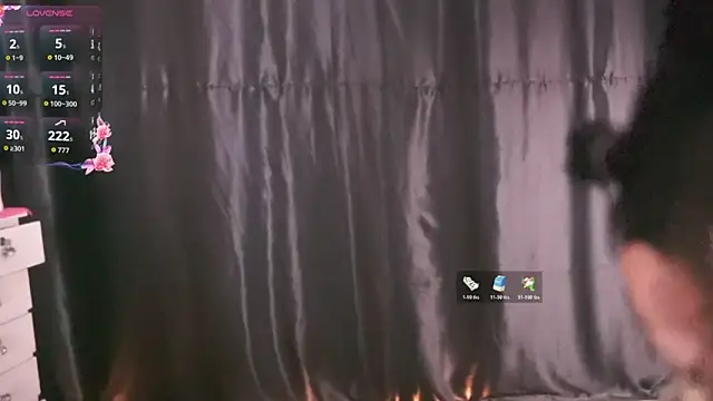 Snapshot of Sisirojas chatting on October 2025 01:53:02 AM Sisirojas online show from October 2025 01:53:02 AM