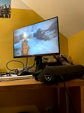 la chiennete online show from September 2025 09:28:02 PM