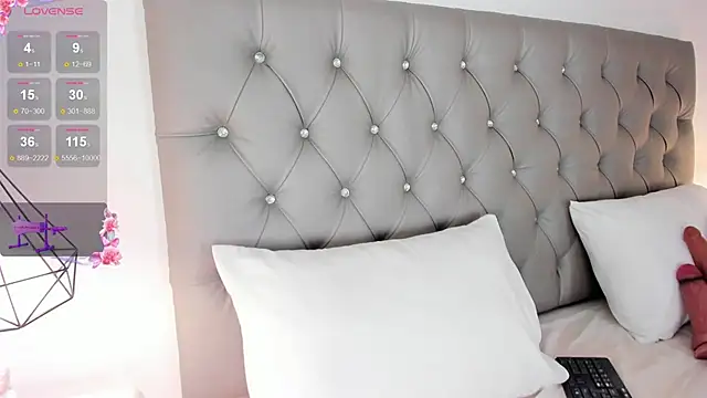 Victoriaxx  online show from February 2025 10:54:01 PM