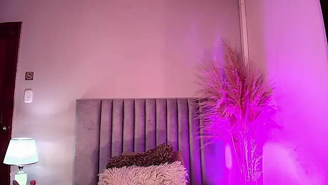 NoraDasilva online show from September 2025 12:43:02 AM