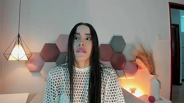 NoraDasilva online show from October 2025 02:01:02 PM