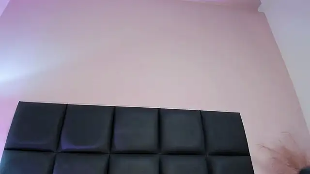 NoraDasilva online show from April 2026 11:20:02 PM