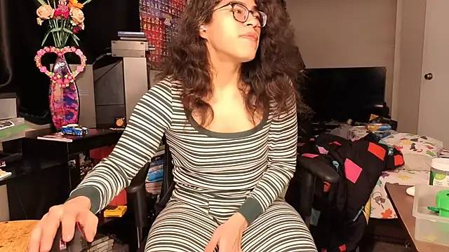 ShinyCherub online show from January 2025 01:34:01 PM