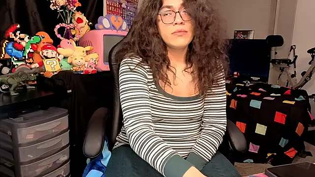 ShinyCherub online show from October 2025 02:46:01 PM