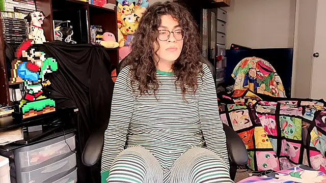 ShinyCherub online show from January 2026 05:11:01 AM