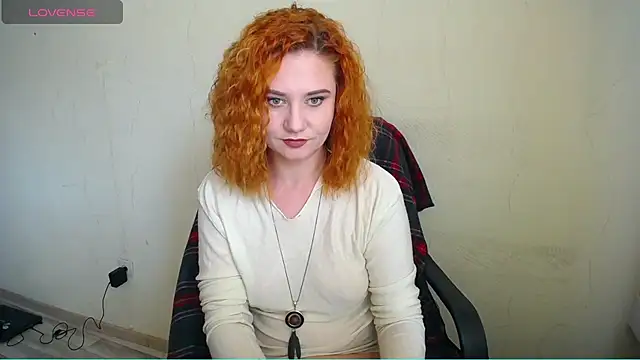Snapshot of RedHeadSTARx chatting on February 2025 11:58:01 AM RedHeadSTARx online show from February 2025 11:58:01 AM