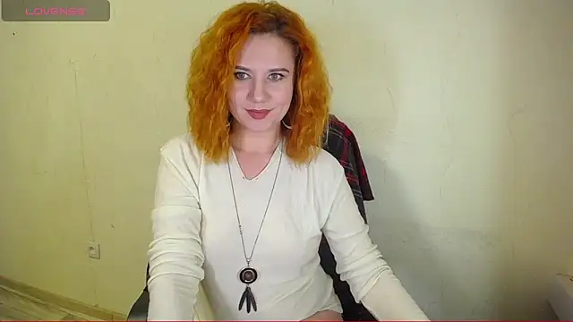 Snapshot of RedHeadSTARx chatting on February 2025 07:25:01 PM RedHeadSTARx online show from February 2025 07:25:01 PM