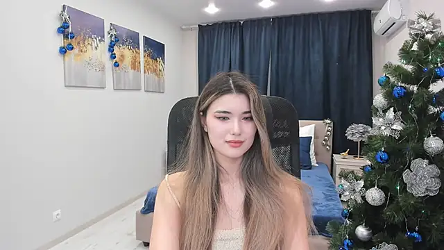 AnneTLi online show from December 2024 10:43:01 AM