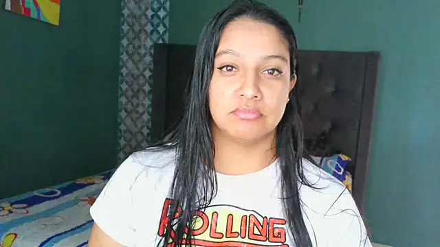 almaswan1 online show from November 2025 03:49:01 PM