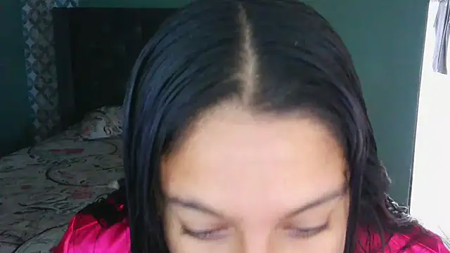 almaswan1 online show from December 2025 03:17:02 PM