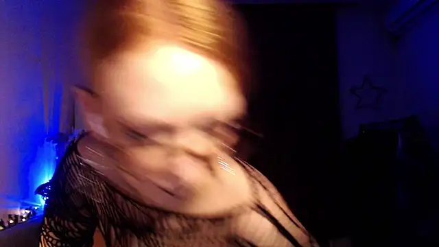 welliza online show from November 2025 09:47:01 PM