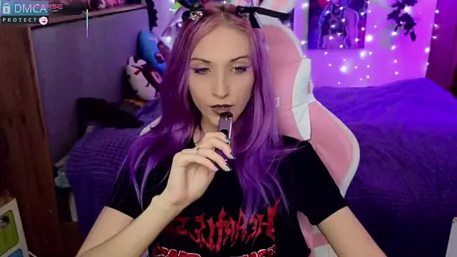 Snapshot of Violet_Noir chatting on January 2025 07:35:02 AM Violet Noir online show from January 2025 07:35:02 AM