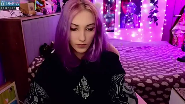 Snapshot of Violet_Noir chatting on January 2025 06:57:01 AM Violet Noir online show from January 2025 06:57:01 AM