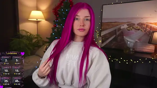 Snapshot of ShirleyCarolyn chatting on December 2024 07:34:02 PM ShirleyCarolyn online show from December 2024 07:34:02 PM