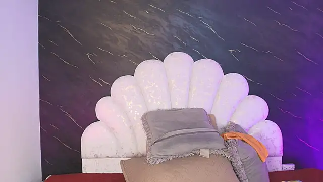  MiaBrown  online show from March 2026 12:08:01 PM