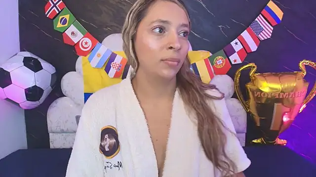  MiaBrown  online show from July 2026 12:11:01 PM