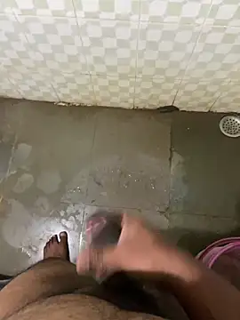 Snapshot of Honeydick7 chatting on March 2025 04:27:01 AM Honeydick7 online show from March 2025 04:27:01 AM