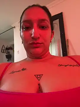 Snapshot of liz_dirty chatting on July 2026 09:50:01 PM liz dirty online show from July 2026 09:50:01 PM