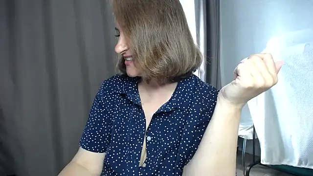 Snapshot of DonnaMagdalena chatting on June 2026 11:45:02 AM DonnaMagdalena online show from June 2026 11:45:02 AM