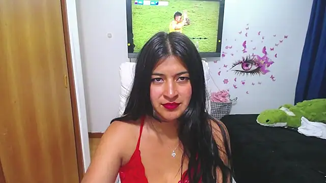 Yunhot  online show from November 2025 01:55:02 AM