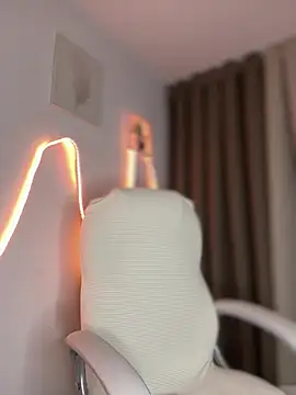 Merloth online show from February 2026 01:59:02 AM